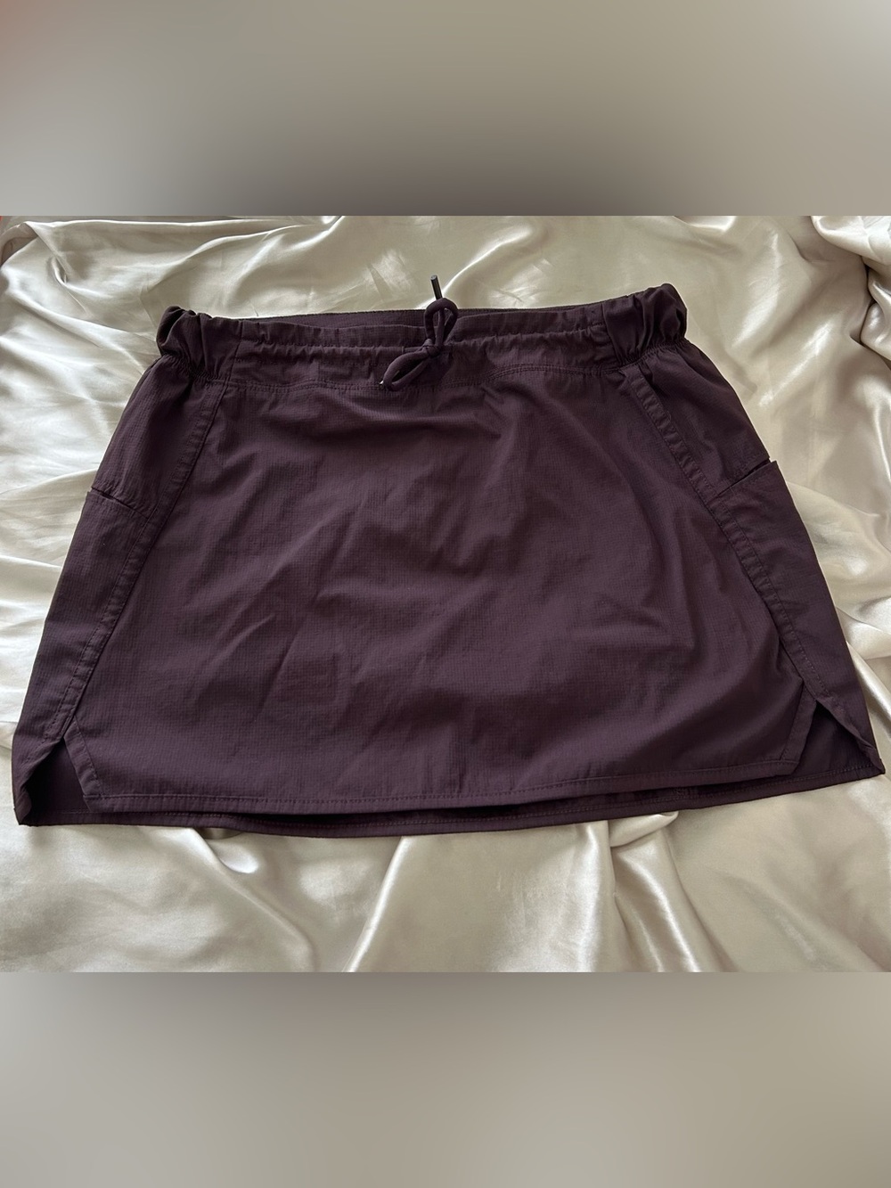 Casual Drawstring Skort in Deep Plum